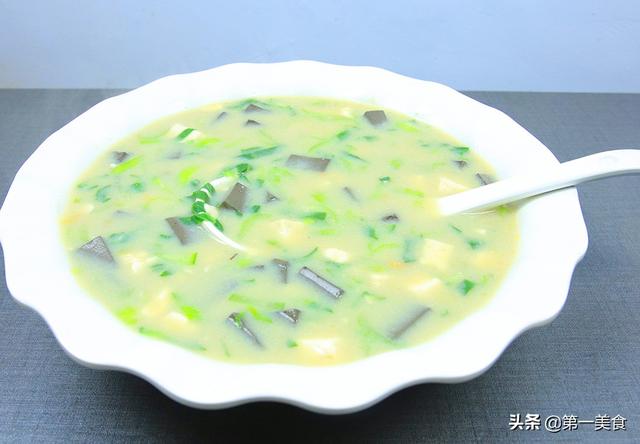 鸭血豆腐汤是怎样制作的_http://www.zhaochafa.com_信息发布_第1张